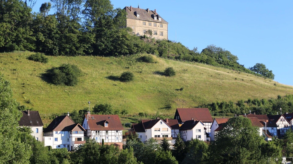 Schwalenberg Apartment | Cosy apartment for 4 people with WIFI, TV and terrace