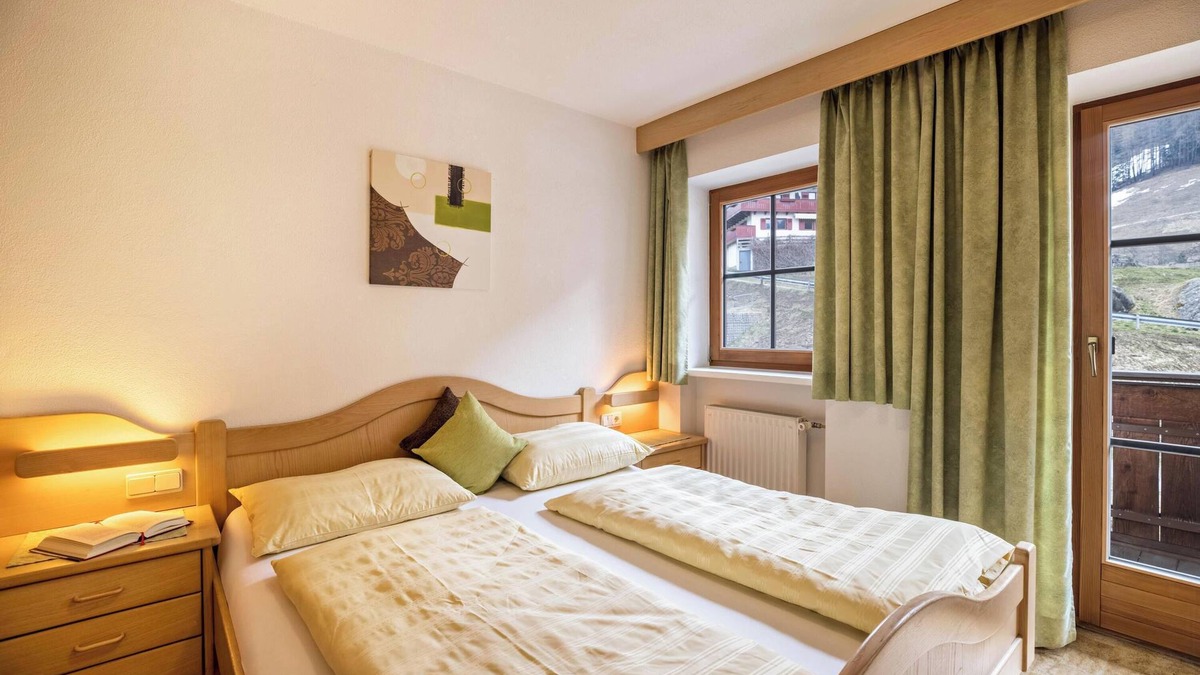 San Giacomo Apartment | Cosy Apartment “Waldblick Oberachrain” with Mountain View, Balcony & Garden