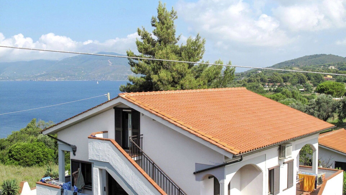 Morcone Apartment | Cosy apartment for 4 guests with WIFI, TV and patio