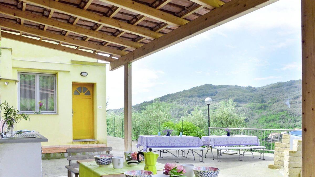 Pantasina Apartment | Cosy apartment for 6 guests with pool, TV, patio, pets allowed and panoramic view