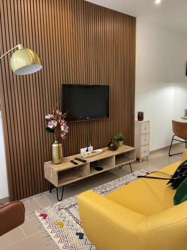 Carvoeira Apartment | Cosy Apartment Queluz By Gt House