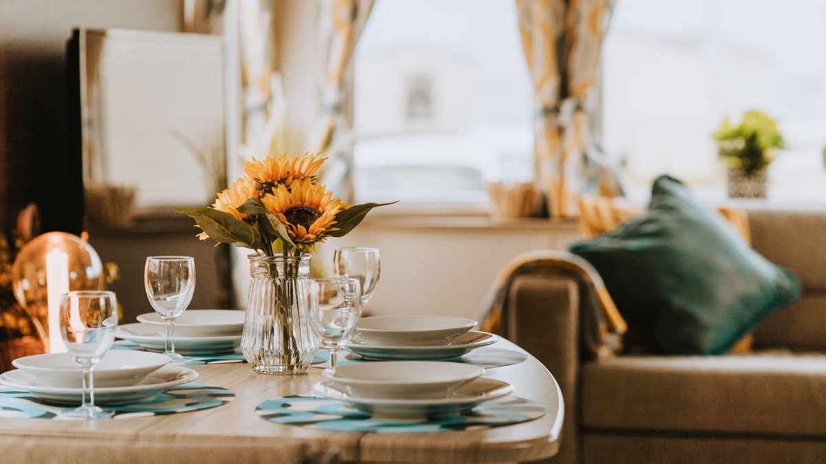 Ayr House | Cosy Caravan Craig Tara Dog Friendly