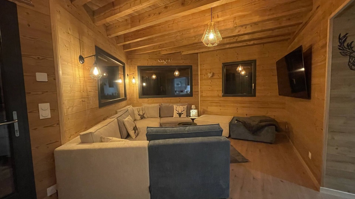 Les Orres Ski Chalet | COSY CHALET with SPA Jacuzzi, Hammam and Sauna!
