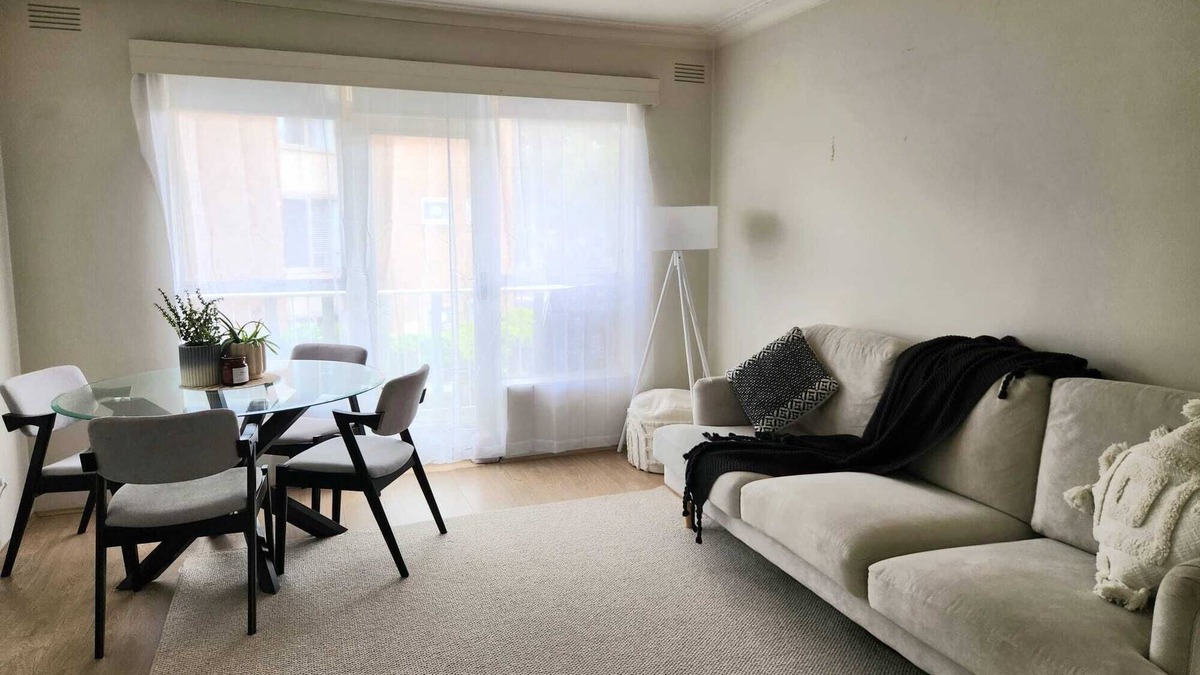 Williamstown Apartment | Cosy & Convenient Apartment in heart of Williamstown