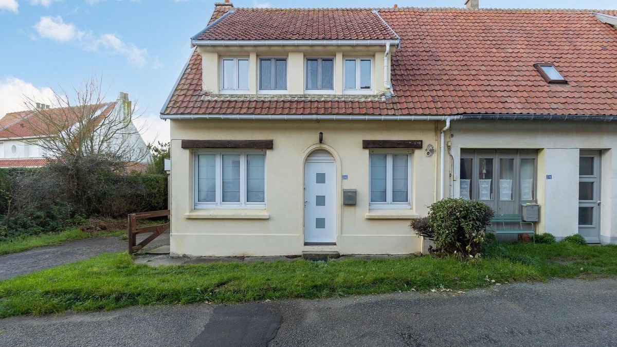 Audinghen House | Cosy cottage a stone's throw from Cap Gris Nez