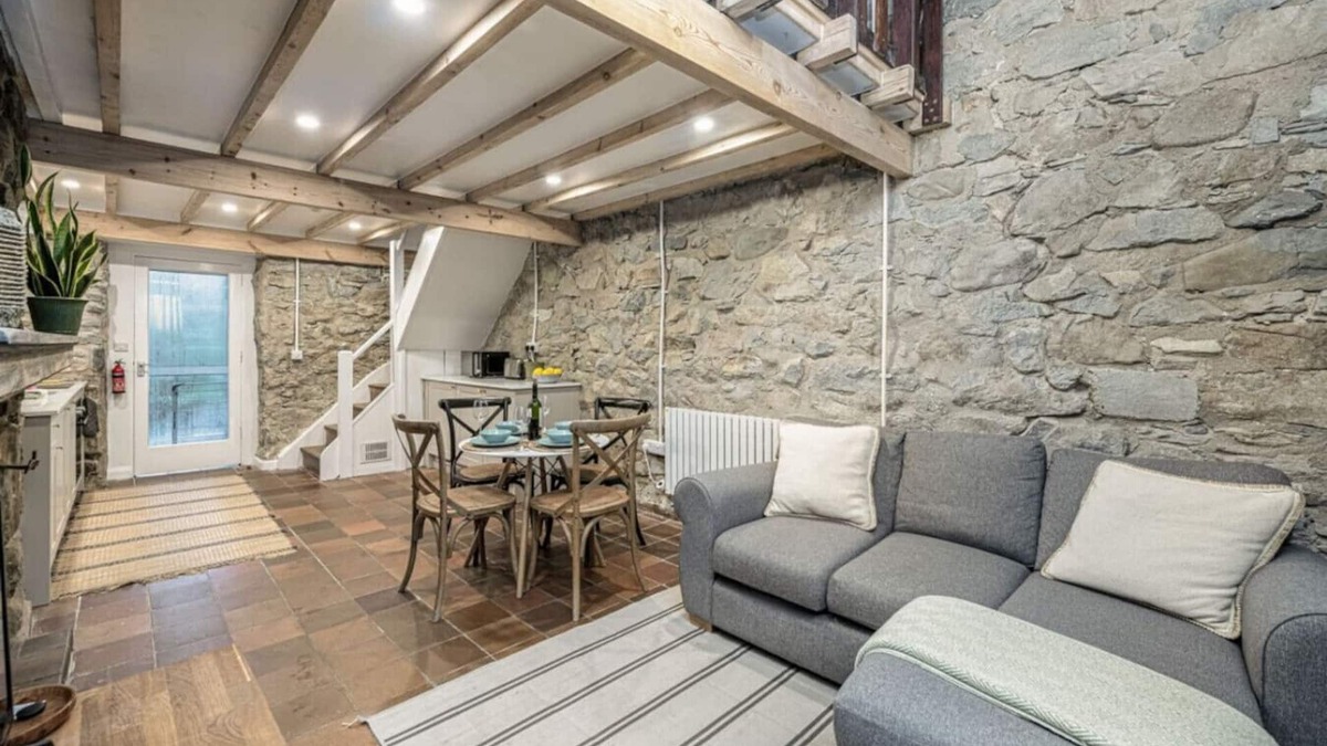 Dolgellau Cottage | Cosy Cottage Escape In North Wales With Log Burner