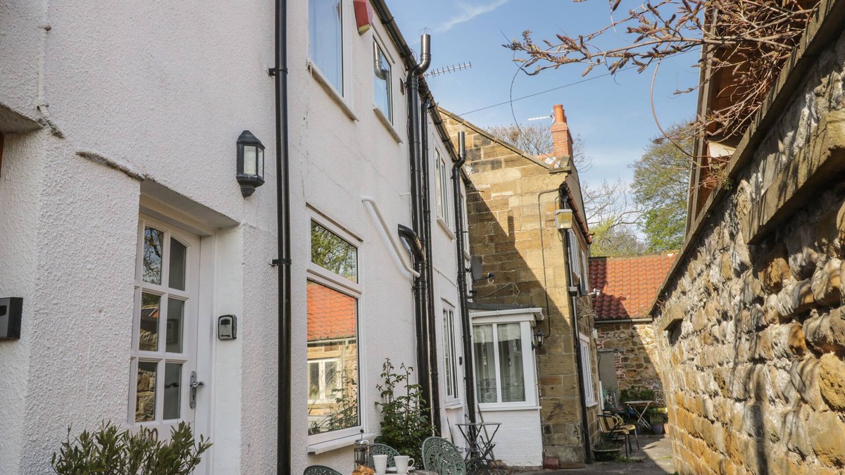 Swainby Cottage | Cosy Cottage