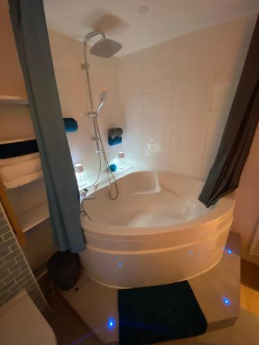 Quartier de la Plaine-de-Monceaux Apartment | Cosy courcelles