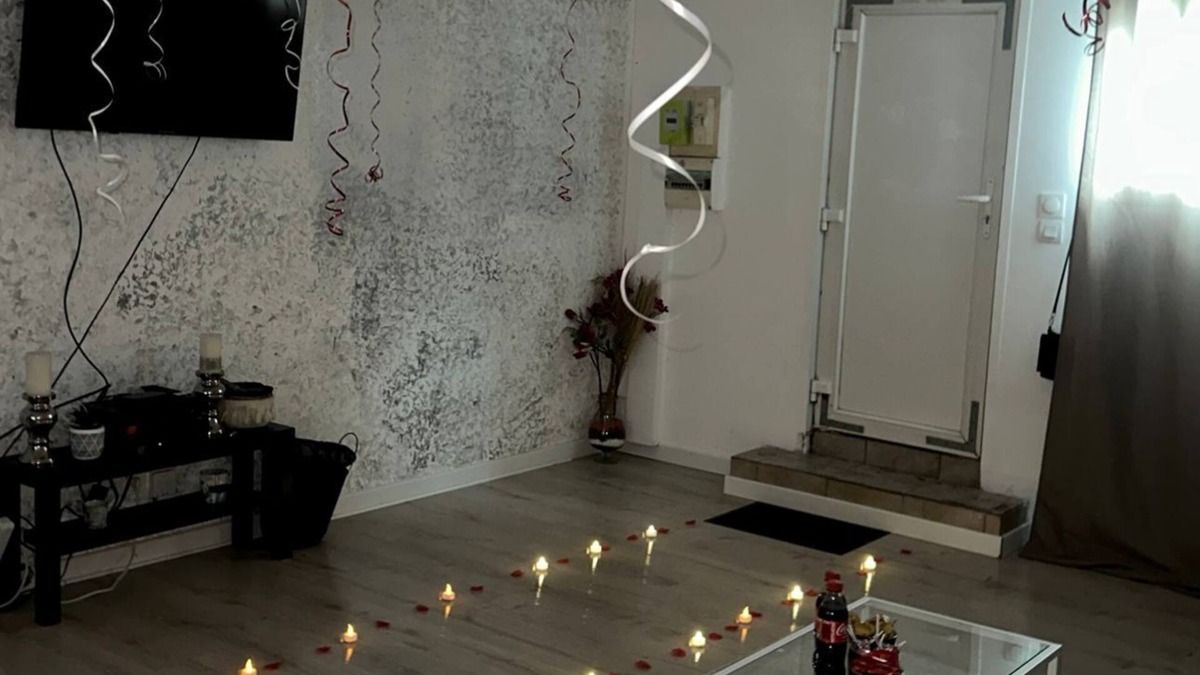 Aulnay-sous-Bois House | Cosy Home Jacuzzi