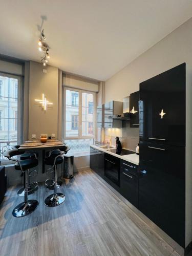 Marechal Lyautey - Vitton Apartment | Cosy Masséna Apartment - Parc Tête d'Or