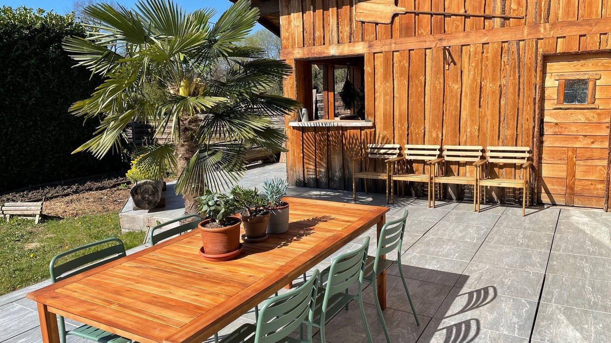 Contamine-Sarzin House | Cosy modern chalet-style house