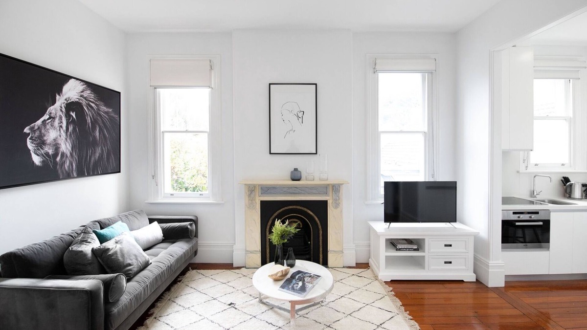 Glebe Apartment | Cosy Nook In Inner-city Victorian Mansion