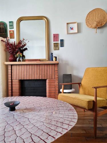 Quartier des Grandes-Carrieres Apartment | Cosy place - heart of Montmartre