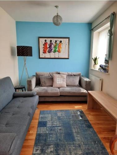 London Borough of Bexley House | Cosy private room