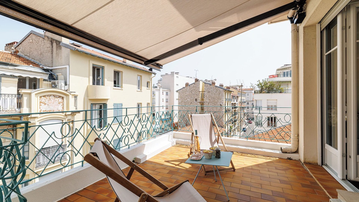 Gambetta Apartment | Cosy Rooftop, Nice, France