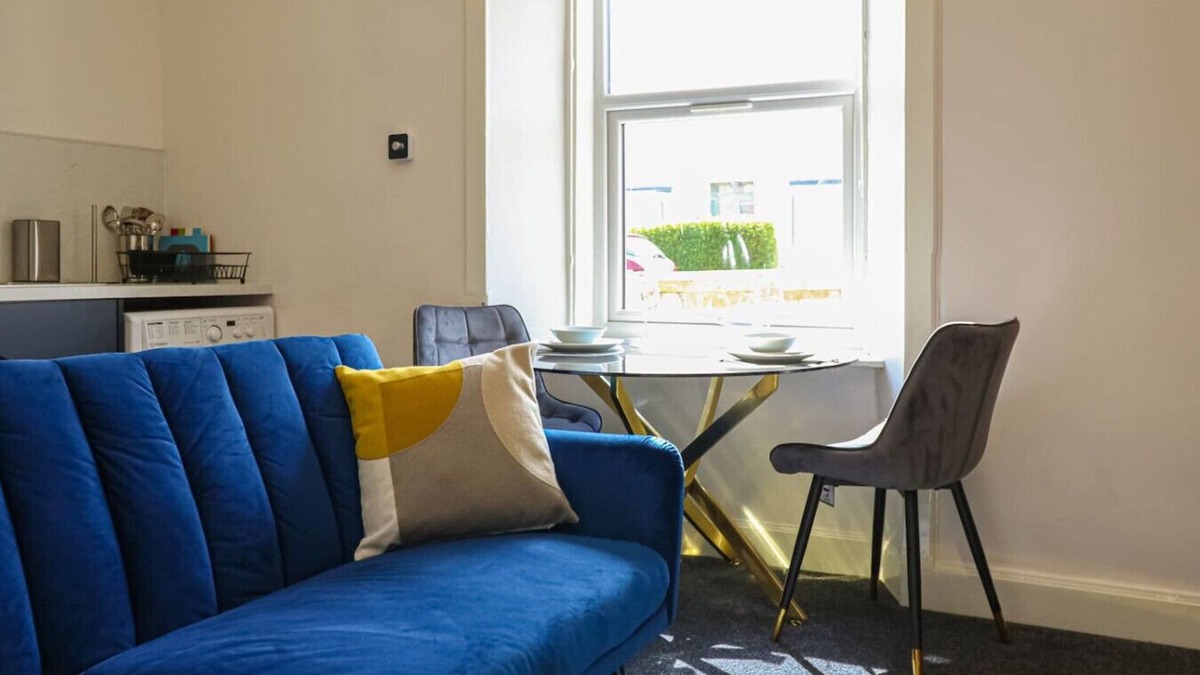 West Kilbride Apartment | Cosy seaside 1 bedroom apartment