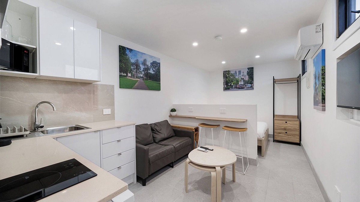 Redfern Apartment | Cosy Studio