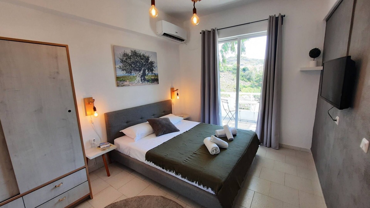 Kalithies Apartment | Cosy studio in quiet location