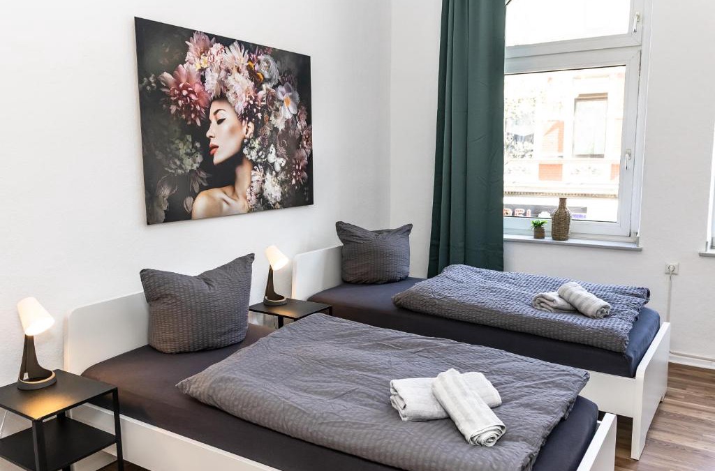 Kray Apartment | CosyHomes24 - TOP-traffic connection and balcony - E01