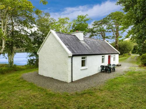 Connacht House | Cottage 194 - Leenane