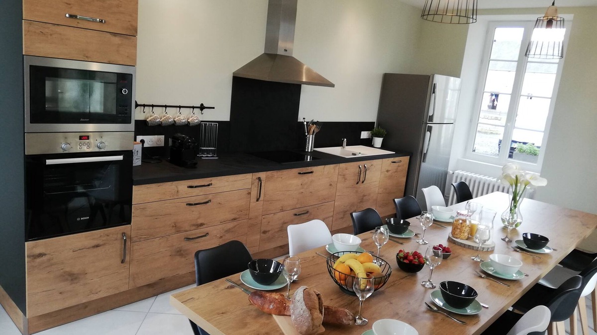 Formigny House | Cottage 4-12 people with Spa 10 minutes from Omaha Beach