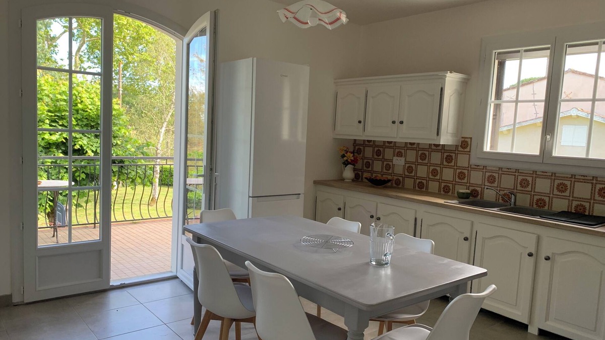 Lavaur House | Cottage 6 pers in country house 2 bedrooms, shady garden, secure parking