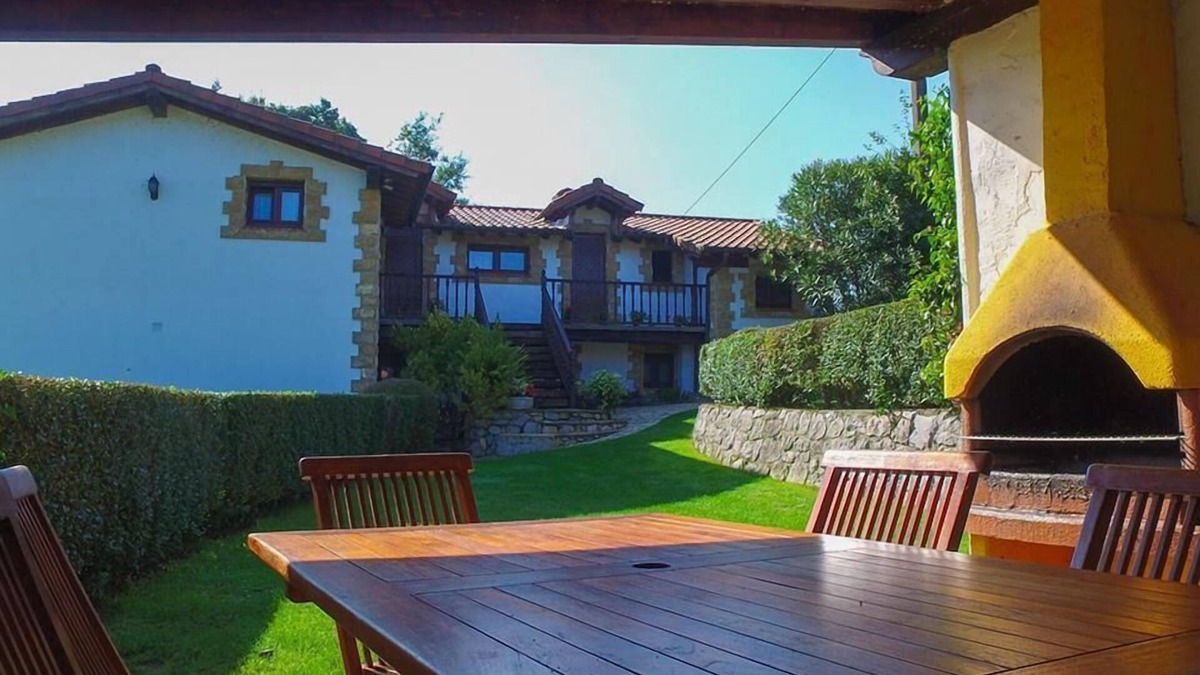 Lamadrid Cottage | Cottage-Apartment-Private Bathroom-La Viña