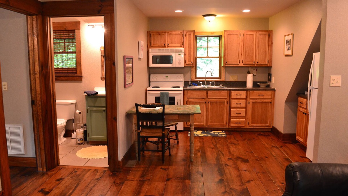 Penrose Cottage | Cottage at DuPont State Forest - Across from REEB Ranch - Mountain Biking Mecca