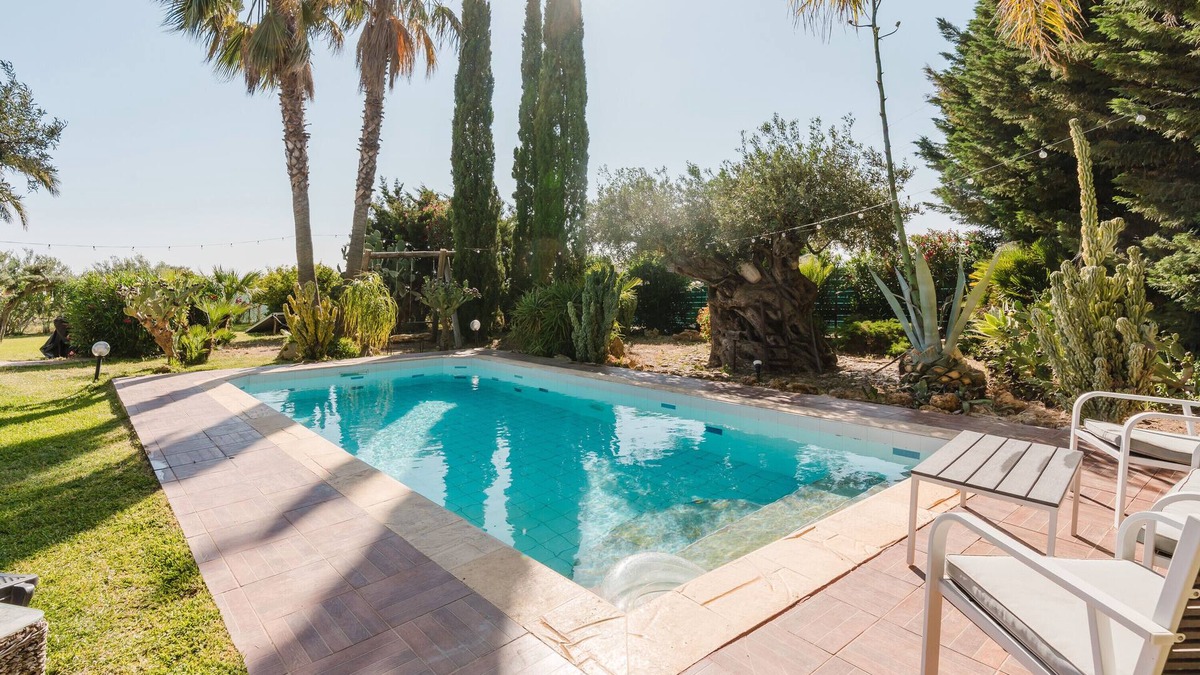 Menfi Villa | Cottage 'Blandina' with Private Pool, Private Terrace and Wi-Fi