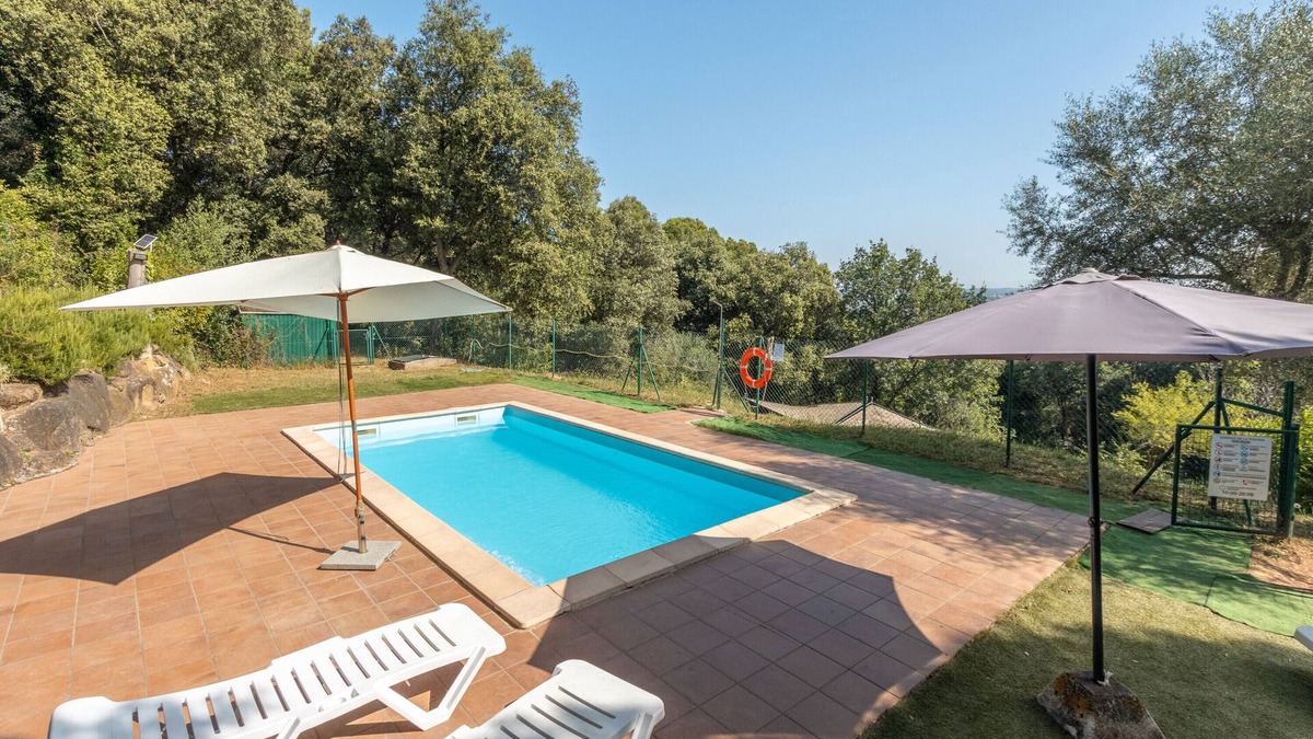Camos House | Cottage 'Can Ribes' with Outdoor Pool, Garden and Terrace