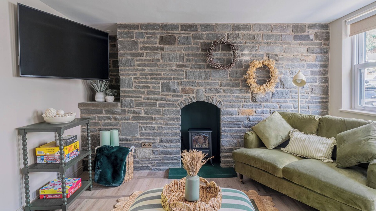 Pontneddfechan Cottage | Cottage Cwtch