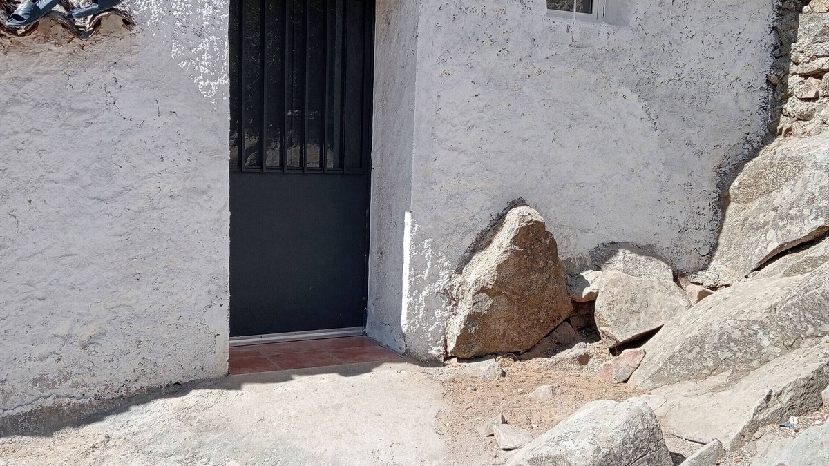 Santa Olalla del Cala House | Cottage 'El Granero' with Shared Pool and Shared Garden