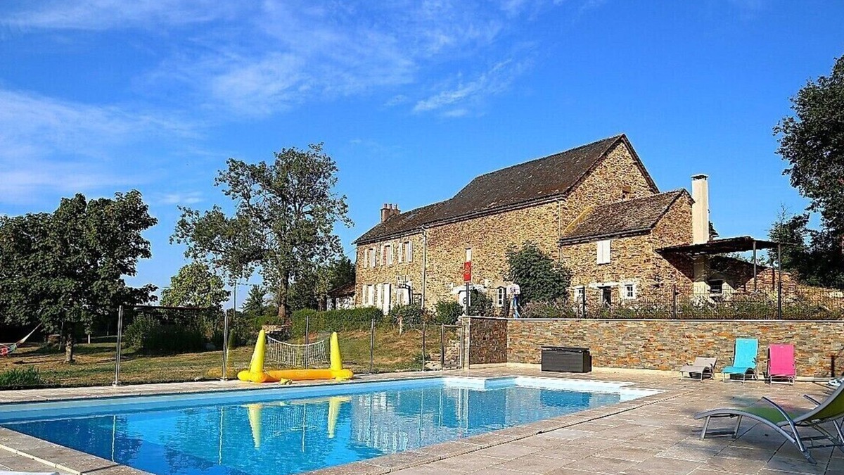 Sauveterre-de-Rouergue House | Cottage with Pool in the heart of Aveyron