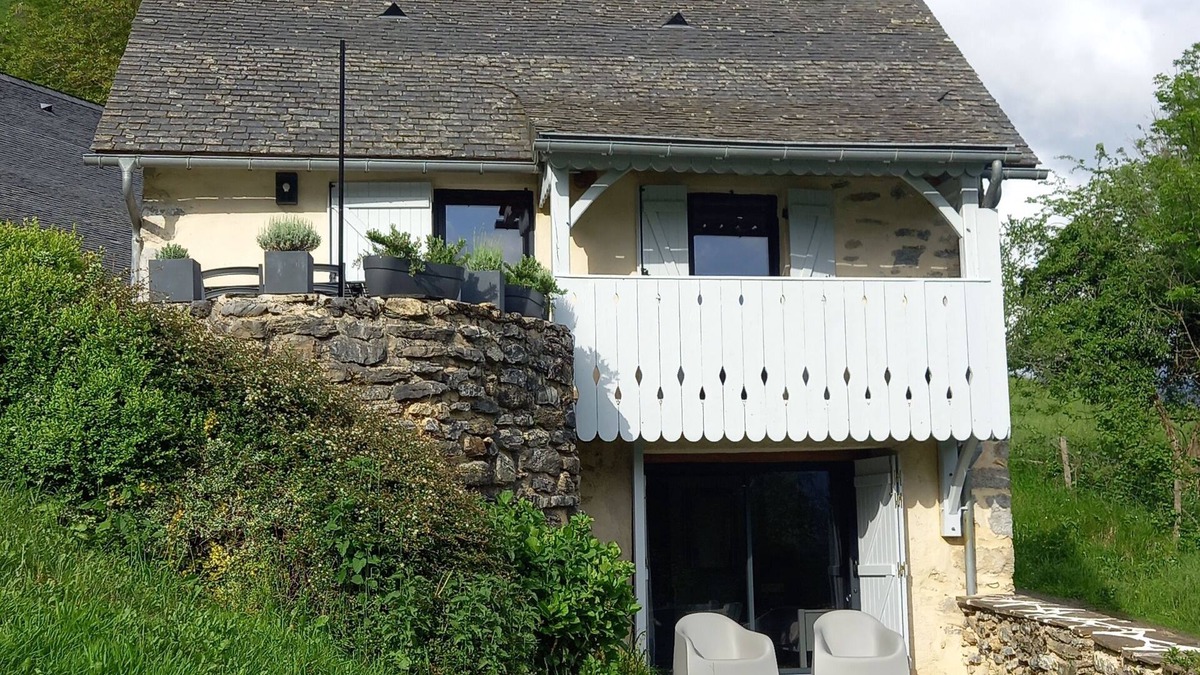 Lescun House | Cottage house with a view