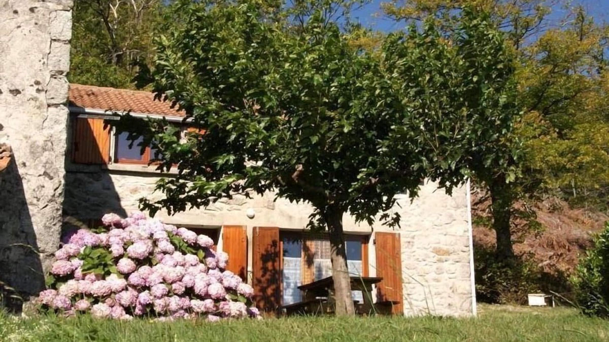 Concoules Cottage | Cottage in cevennes, Cottage in cevennes, Cottage in cevennes, Cottage in cevennes