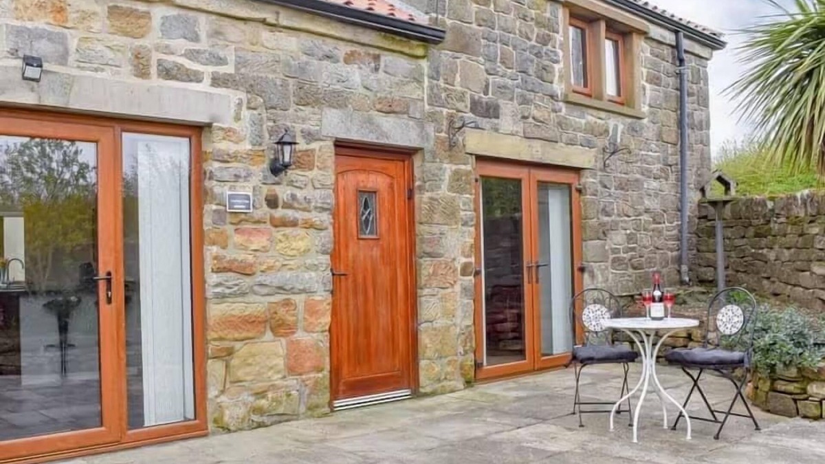 Easington Cottage | Cottage in idyllic setting, a short drive from Staithes