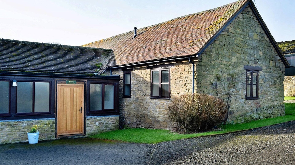 Craven Arms Cottage | Cottage in Onibury near Ludlow Castle