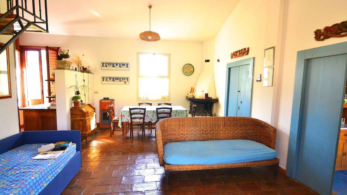 Noto Marina House | Cottage in Sicily with Private Garden & BBQ