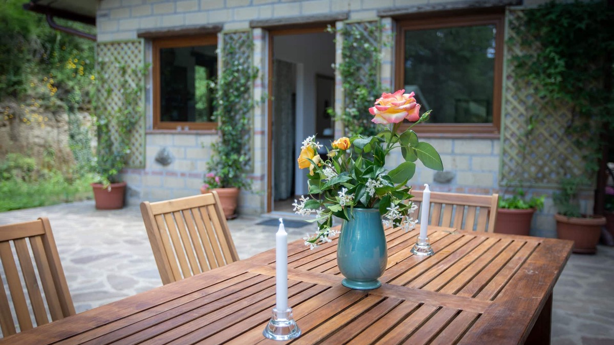 Onano Cottage | Cottage in the Castle of Santa Cristina with pool