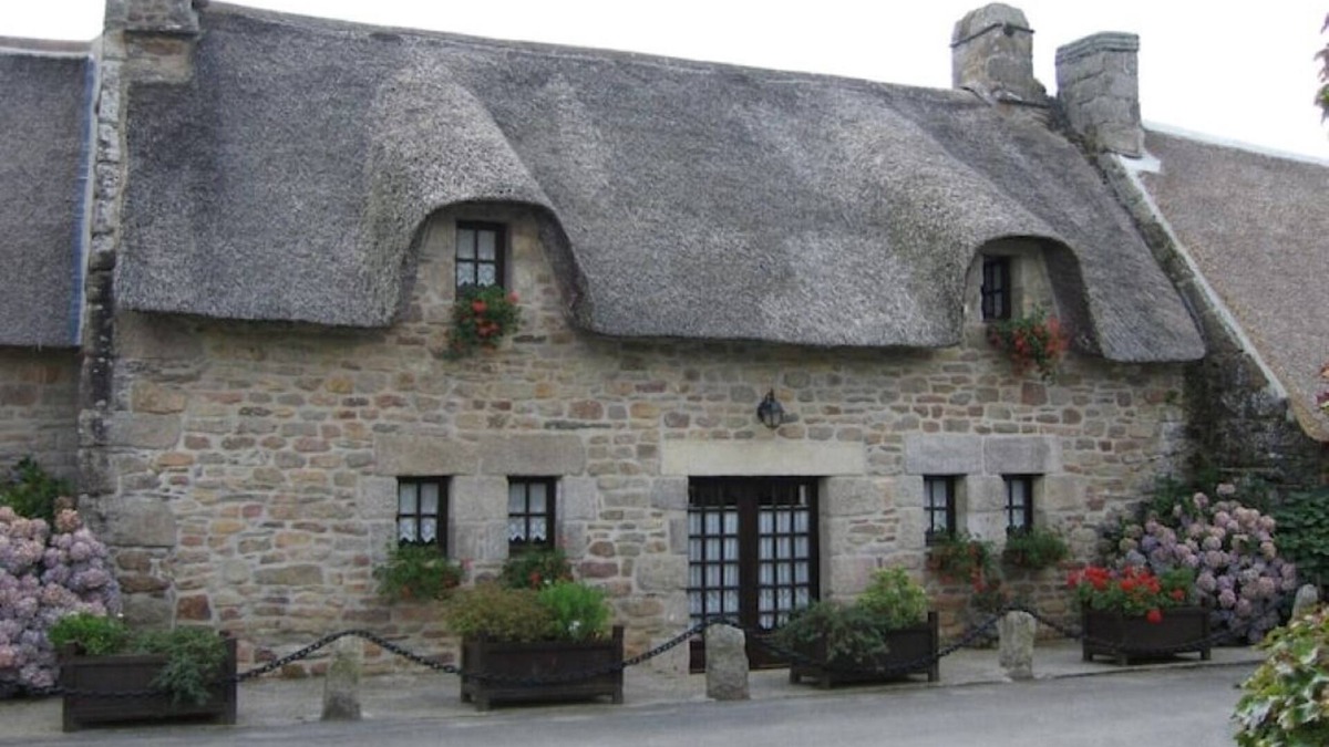 Nevez Cottage | Cottage in the heart of the village of Kerascoët.