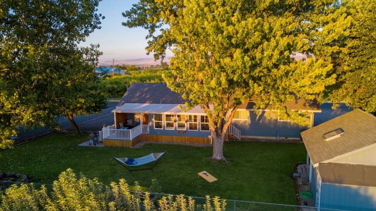 Milton-Freewater House | Cottage in the Rocks · Welcome to The Cottage in the Rocks