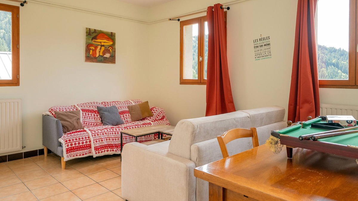 Entremont-le-Vieux Cottage | Cottage "La Ferme de l’Ours" with Mountain View, Private Terrace and Wi-Fi