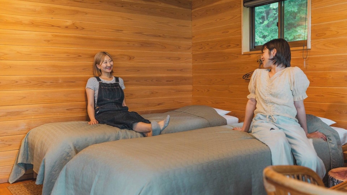 Minano Cottage | Cottage like a tree house with a sea of clouds fro/Chichibu-gun Saitama