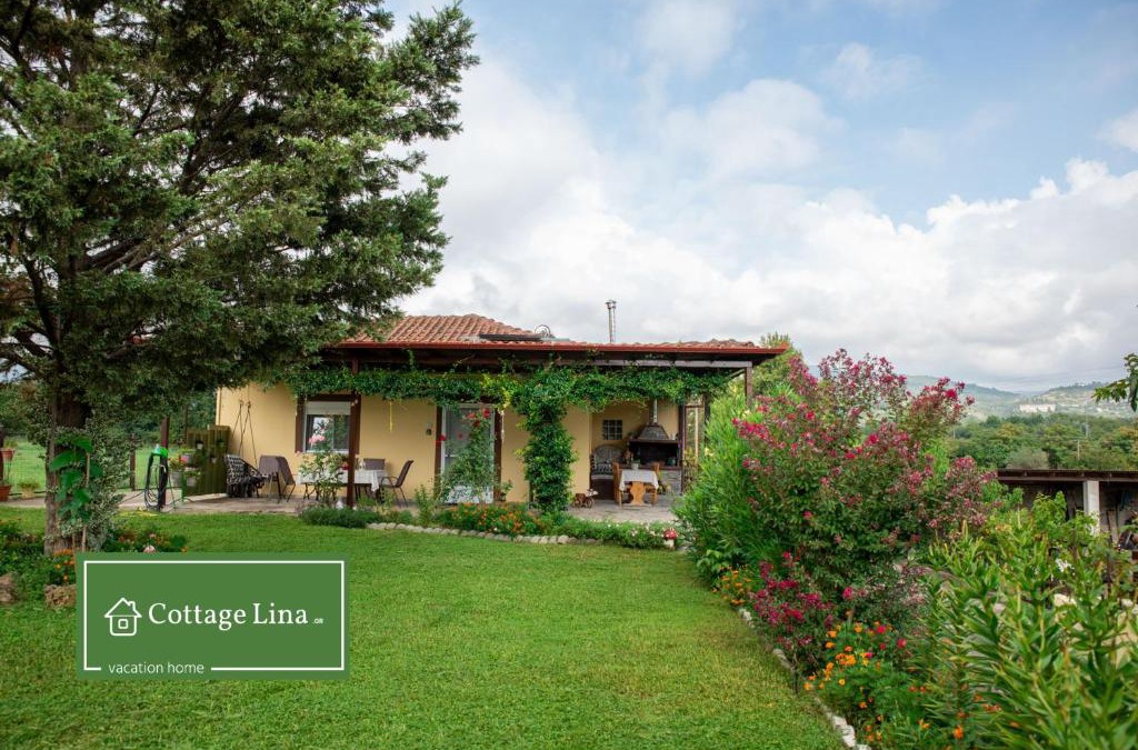 Edessa House | Cottage Lina