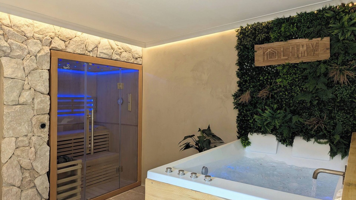 Planguenoual Cottage | Cottage Lomy with Sauna and Balneo