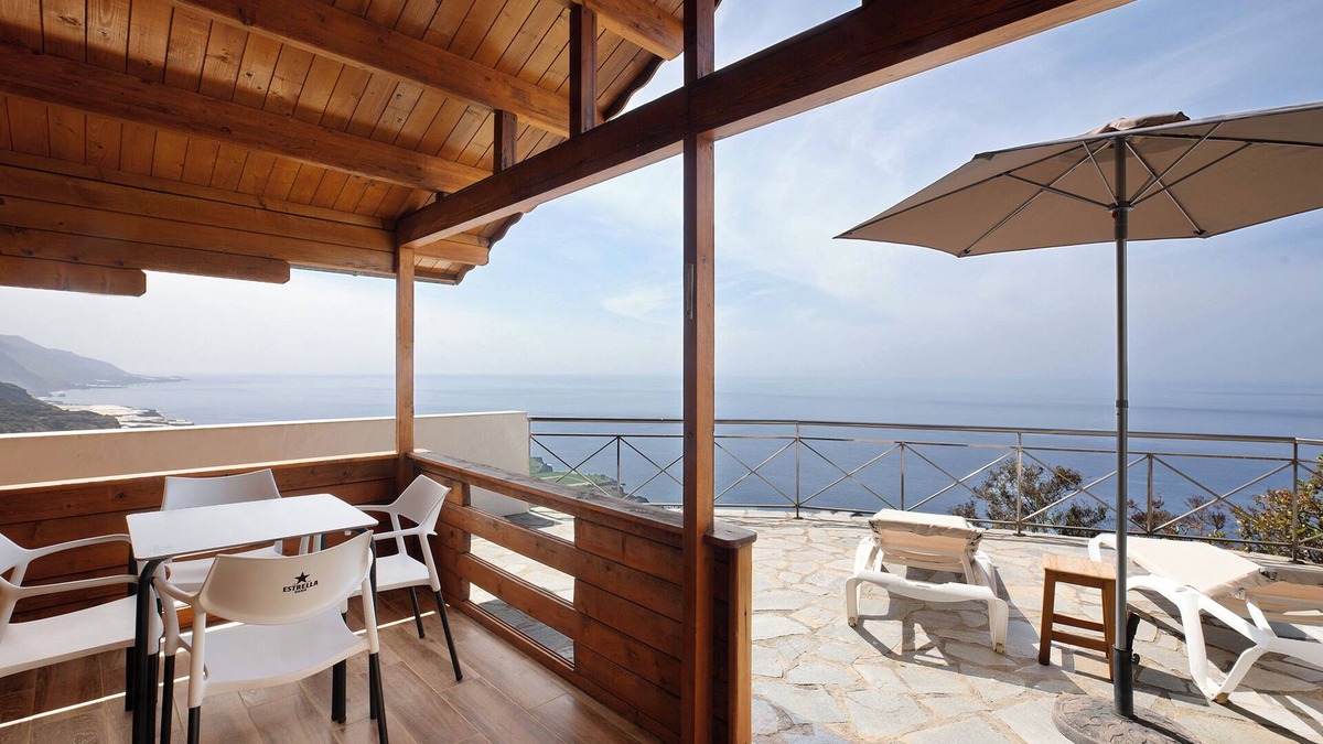 Puerto Naos Cottage | Cottage 'Moijama 7' with Sea View, Shared Pool and Wi-Fi