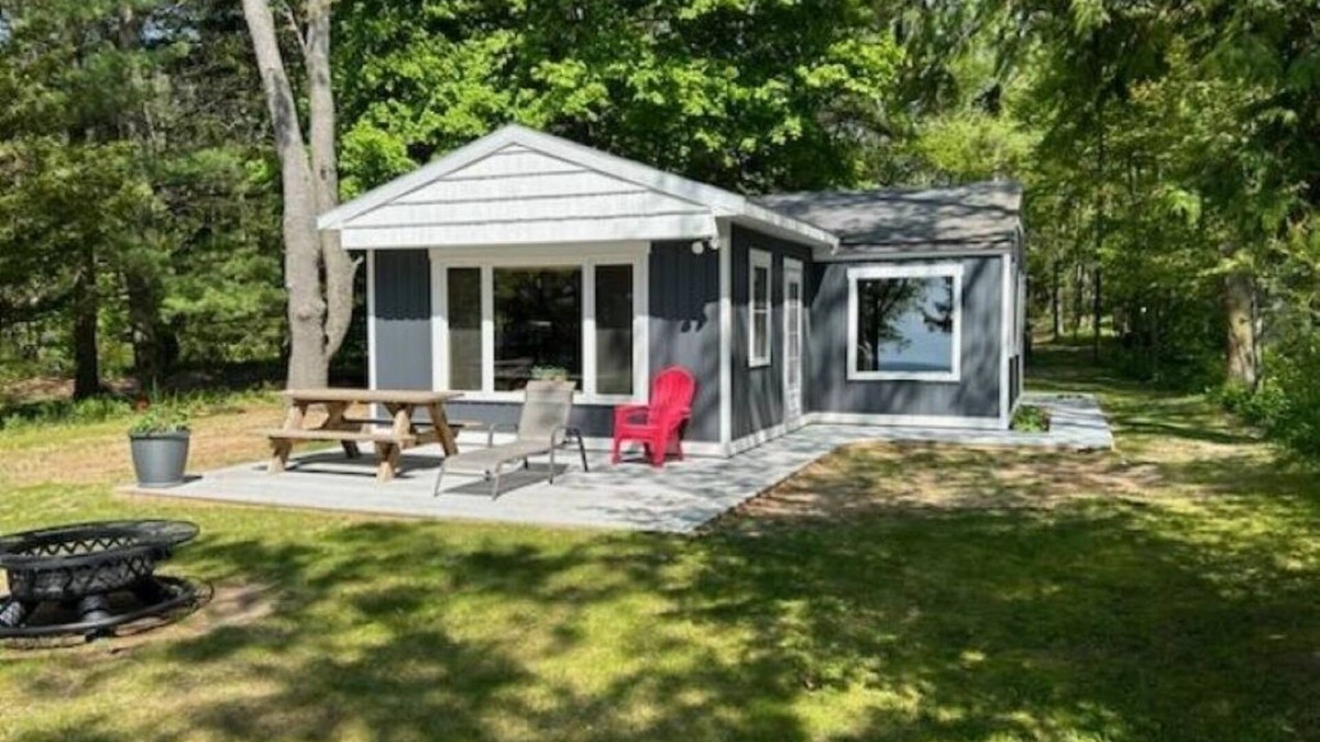 New Era Cottage | Cottage on Private, Sandy, Lake Michigan Beach