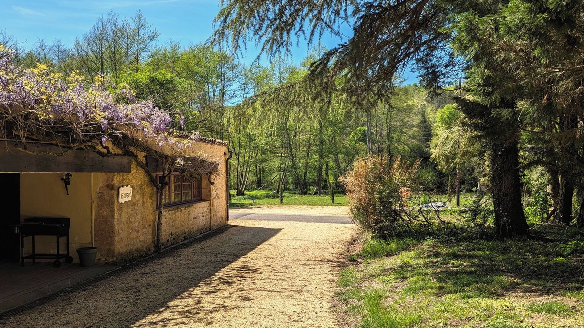 Urval Cottage | Cottage, Pets are Welcome. Dordogne Perigord nearby Cadouin, Belves, Le Bugue