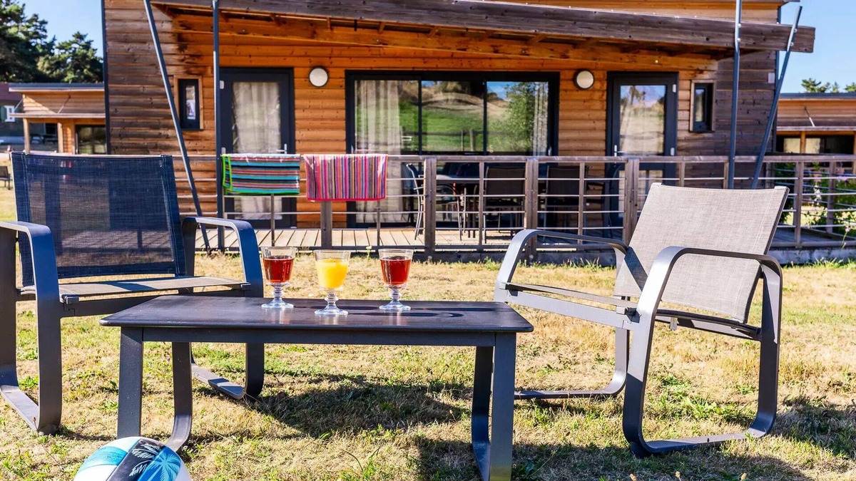 Chastanier Ski Chalet | Cottage Privilège 2 bathrooms, 2 wc 6 persons