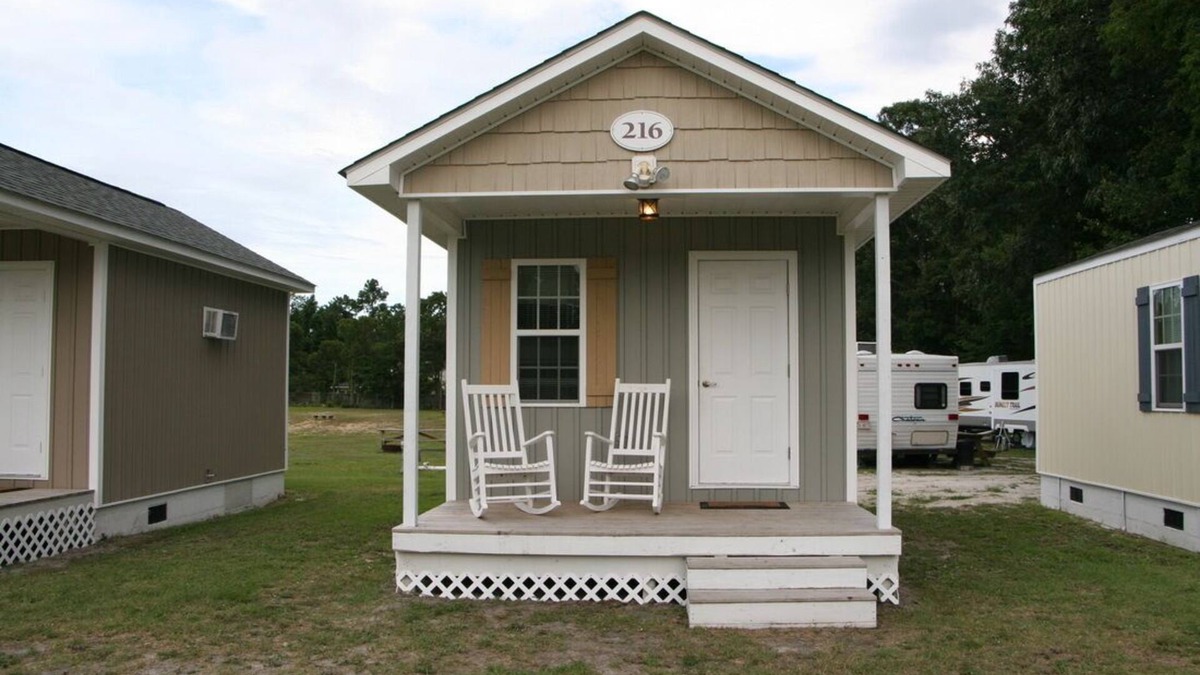 New Bern Apartment | Cottage Studio 216*